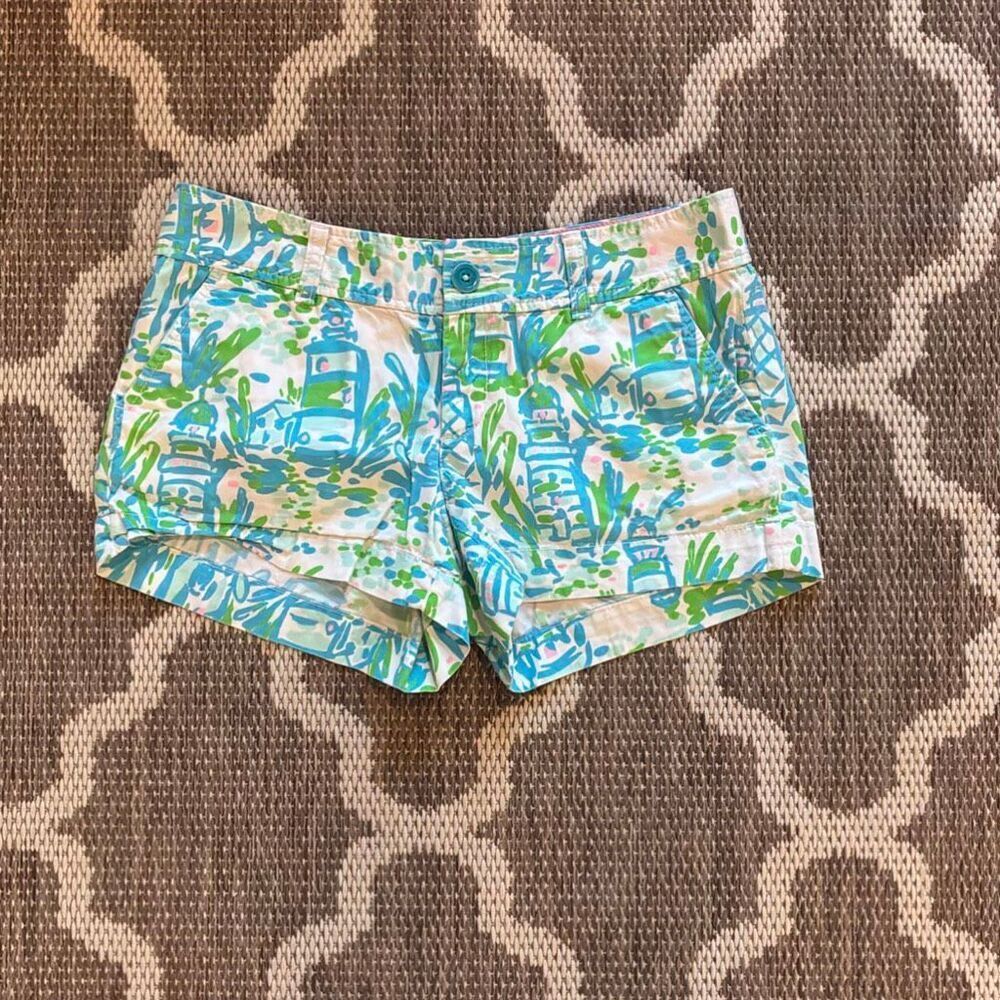 Lilly Pulitzer, Walsh shorts, high beams, lighthouse print size 4